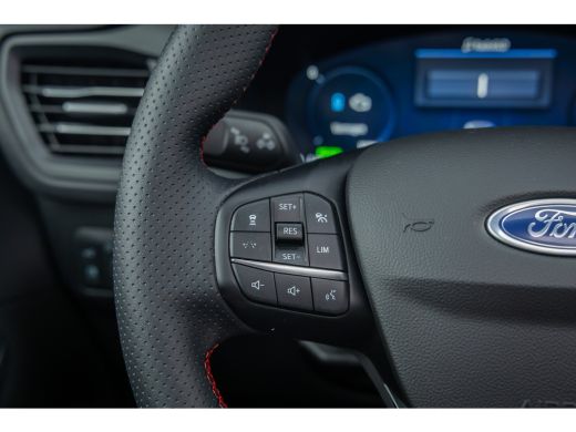 Ford Kuga 2.5 PHEV ST-Line X | Elek. Panoramadak | Adaptive Cruise Control | Elek. Trekhaak | Elek. Verstel... ActivLease financial lease