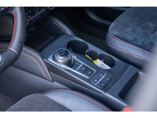 Ford Kuga 2.5 PHEV ST-Line X Trekhaak | Dodehoek detectie | Stoel- Stuurverwarming | Parkeersensoren | Keyl... ActivLease financial lease