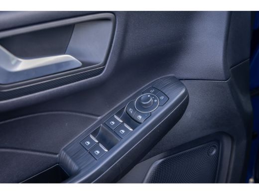 Ford Kuga 2.5 PHEV ST-Line X Trekhaak | Dodehoek detectie | Stoel- Stuurverwarming | Parkeersensoren | Keyl... ActivLease financial lease