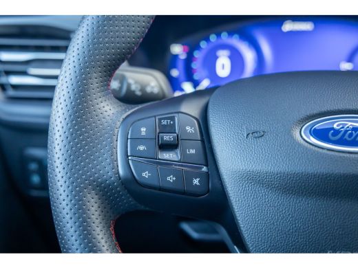 Ford Kuga 2.5 PHEV ST-Line X Trekhaak | Dodehoek detectie | Stoel- Stuurverwarming | Parkeersensoren | Keyl... ActivLease financial lease