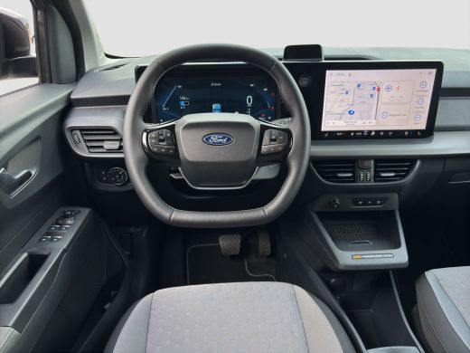 Ford Tourneo Courier Courier Titanium | Adap. Cruise Control | BLIS | Winterpack | Camera | Keyless | CarPlay | ActivLease financial lease