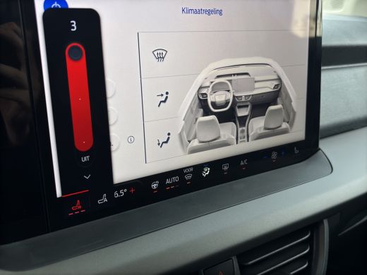 Ford Tourneo Courier Courier Titanium | Adap. Cruise Control | BLIS | Winterpack | Camera | Keyless | CarPlay | ActivLease financial lease