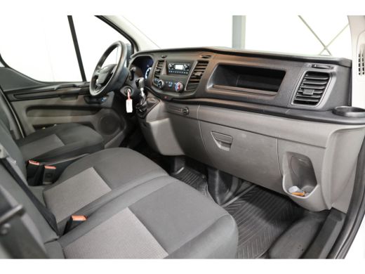Ford Transit Custom 2.0 TDCI L1H1 IMPERIAAL EN TREKHAAK ActivLease financial lease