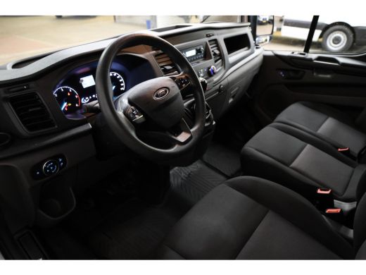 Ford Transit Custom 2.0 TDCI L1H1 IMPERIAAL EN TREKHAAK ActivLease financial lease