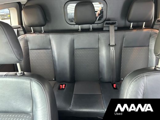 Ford Transit Custom 310 2.0 TDCI L1H1 Sport DC Automaat LM velgen Camera Cruise Airco Dubbele schuifdeur ActivLease financial lease