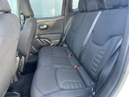 Jeep Renegade 4xe 240 Plug-in Hybrid The North Star (Elektrisch Schuifdak - Navigatie - Apple Carplay - Camera ... ActivLease financial lease