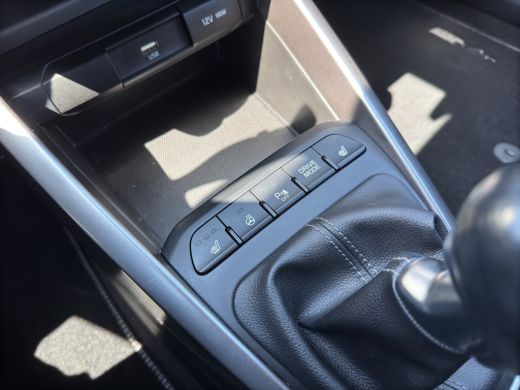 Kia Stonic 1.0 T-GDi MHEV GT-Line | Apple Carplay\Android Auto | Cruise control adaptief | Voorstoelen verwa... ActivLease financial lease