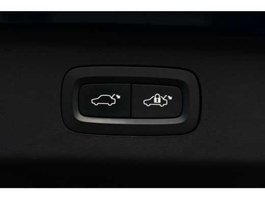 Lynk & Co 01 1.5 262PK PLUG-IN HYBRID AUTOMAAT / CAMERA V+A / PANO.DAK / KEYLESS / ELEKTR. ACHTERKLEP / 20" LM... ActivLease financial lease