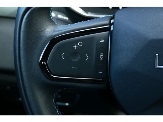 Lynk & Co 01 1.5 262PK PLUG-IN HYBRID AUTOMAAT / CAMERA V+A / PANO.DAK / KEYLESS / ELEKTR. ACHTERKLEP / 20" LM... ActivLease financial lease