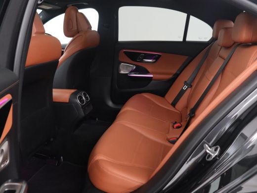 Mercedes-Benz C-Klasse 200 Luxury Line | Panoramadak | Leder | Memory | Adaptive cruise | Stoelverwarming | Burmester | ... ActivLease financial lease