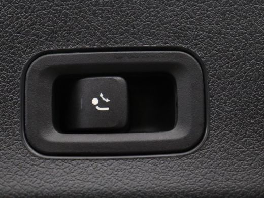 Mercedes-Benz CLA Shooting Brake 200 Business Solution Luxury | Panoramadak | Adaptive cruise | Memory | Trekhaak |... ActivLease financial lease