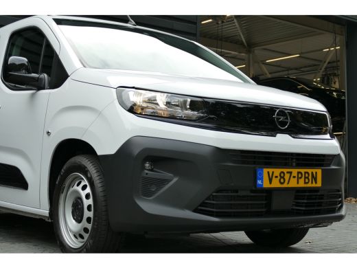 Opel Combo 1.5 DIESEL 100PK L1H1 / CARPLAY / BETIMMERING / KEYLESS / 3-ZITS / NAVI / AIRCO / LED / PDC / BLU... ActivLease financial lease
