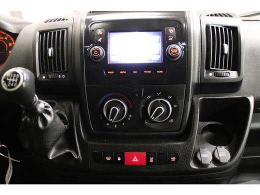 Peugeot Boxer 2.2 BlueHDi 140 L4H3 ACHTERUITRIJCAMERA ActivLease financial lease