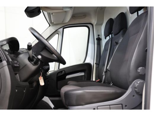 Peugeot Boxer 2.2 BlueHDi 140PK L4H3 ActivLease financial lease