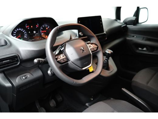 Peugeot Partner Premium L1 Camera | Cruise | Trekhaak | 5434 KM! | | Achteruitrijcamera | Cruise control | Trekhaak ActivLease financial lease