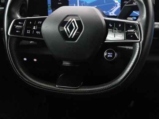 Renault Austral | SOH 92.4% | Half Leder | Massage | Stuur/stoel verwarming | Adaptive cruise | Camera | Carplay ... ActivLease financial lease