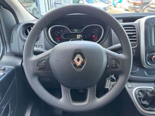 Renault Trafic 2.0 dCi 145 T29 L2H1 DC Comfort | Dubbel Cabine | Automaat | Trekhaak | Achteruitrij Camera | Led ActivLease financial lease