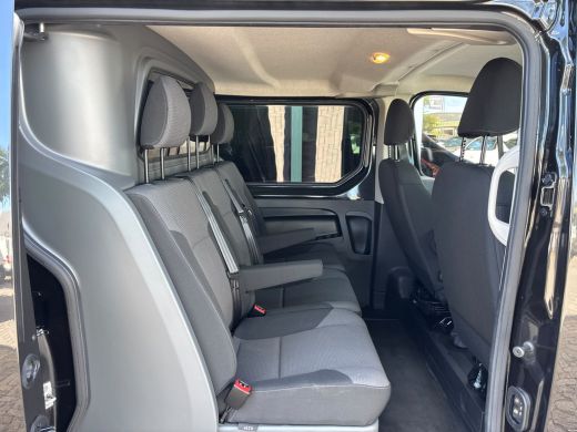 Renault Trafic 2.0 dCi 145 T29 L2H1 DC Comfort | Dubbel Cabine | Automaat | Trekhaak | Achteruitrij Camera | Led ActivLease financial lease