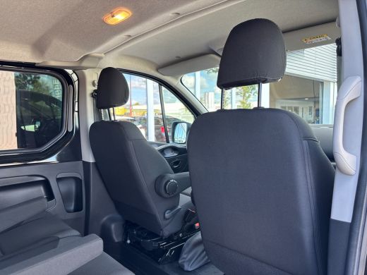 Renault Trafic 2.0 dCi 145 T29 L2H1 DC Comfort | Dubbel Cabine | Automaat | Trekhaak | Achteruitrij Camera | Led ActivLease financial lease