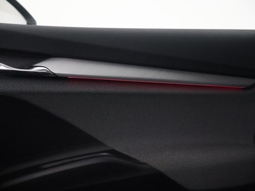 Skoda Enyaq iV 60 + SFEERVERLICHTING | APPLE CARPLAY | ANDROID AUTO | DAB ActivLease financial lease