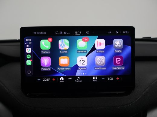 Skoda Enyaq iV 60 + SFEERVERLICHTING | APPLE CARPLAY | ANDROID AUTO | DAB ActivLease financial lease
