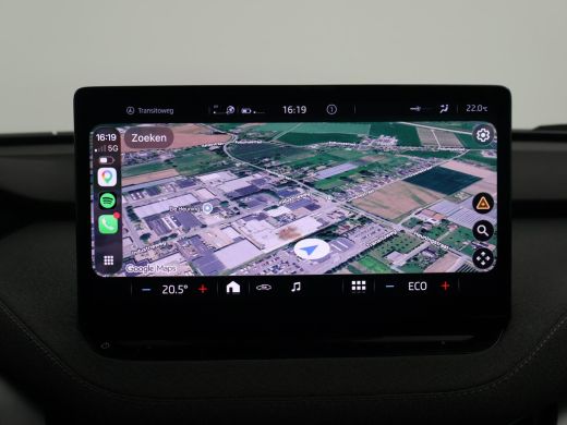 Skoda Enyaq iV 60 + SFEERVERLICHTING | APPLE CARPLAY | ANDROID AUTO | DAB ActivLease financial lease