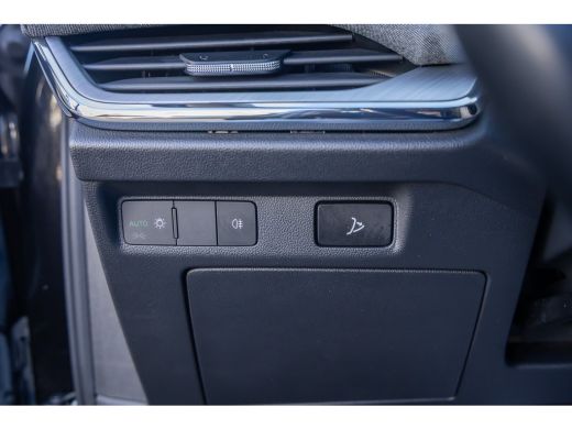 Skoda Enyaq iV 80 | SOH 93% | Apple Carplay/Android Auto | Achteruitrijcamera | Keyless | Stof/lederen bekleding... ActivLease financial lease