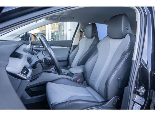 Skoda Enyaq iV 80 | SOH 93% | Apple Carplay/Android Auto | Achteruitrijcamera | Keyless | Stof/lederen bekleding... ActivLease financial lease
