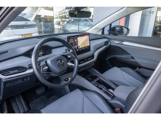 Skoda Enyaq iV 80 | SOH 93% | Apple Carplay/Android Auto | Achteruitrijcamera | Keyless | Stof/lederen bekleding... ActivLease financial lease