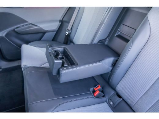 Skoda Enyaq iV 80 | SOH 93% | Apple Carplay/Android Auto | Achteruitrijcamera | Keyless | Stof/lederen bekleding... ActivLease financial lease