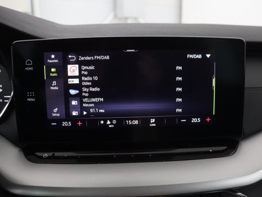Skoda Octavia 1.0 TSI Business Edition | Carplay | Sfeerverlichting | Full LED | Navigatie | Parkeerhulp | Clim... ActivLease financial lease