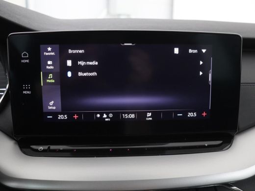 Skoda Octavia 1.0 TSI Business Edition | Carplay | Sfeerverlichting | Full LED | Navigatie | Parkeerhulp | Clim... ActivLease financial lease