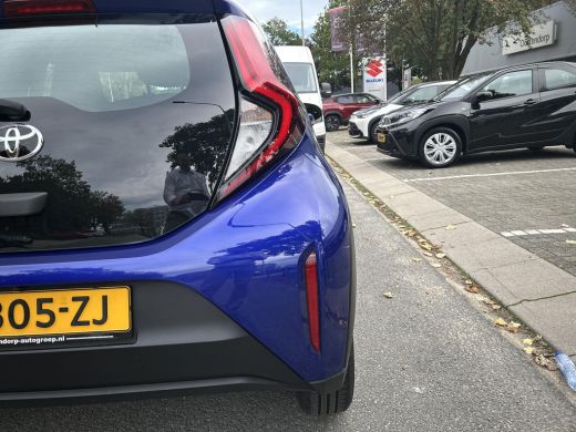 Toyota Aygo 1.0 VVT-i MT Play Toyota Aygo X 1.0 VVT-i MT play ActivLease financial lease