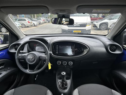 Toyota Aygo 1.0 VVT-i MT Play Toyota Aygo X 1.0 VVT-i MT play ActivLease financial lease