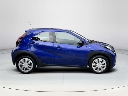 Toyota Aygo 1.0 VVT-i MT Play Toyota Aygo X 1.0 VVT-i MT play ActivLease financial lease