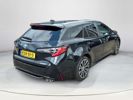 Toyota Corolla Touring Sports 2.0 Hybrid Executive ActivLease financial lease