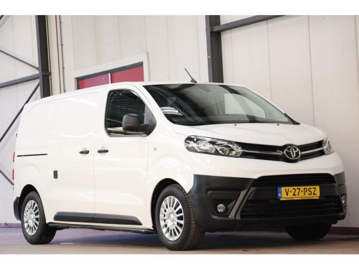Toyota ProAce 1.5 D-4D Live Airco Cruise Navi Apple CarPlay ActivLease financial lease