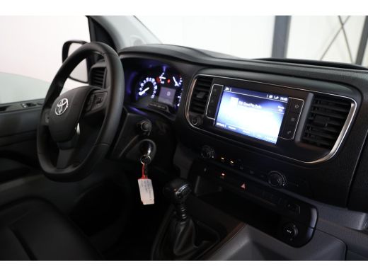 Toyota ProAce 1.5 D-4D Live Airco Cruise Navi Apple CarPlay ActivLease financial lease