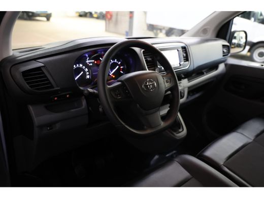 Toyota ProAce 1.5 D-4D Live Airco Cruise Navi Apple CarPlay ActivLease financial lease