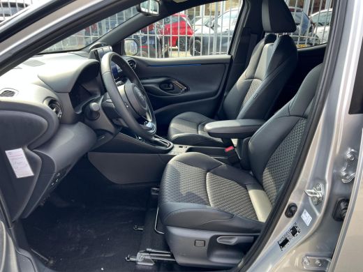 Toyota Yaris 1.5 Hybrid 130 Launch Edition | HUD | JBL Audio | ActivLease financial lease