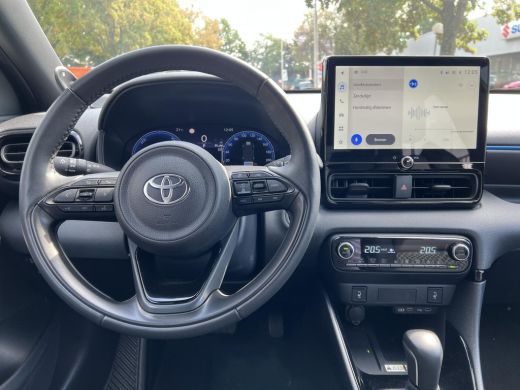 Toyota Yaris 1.5 Hybrid 130 Launch Edition | HUD | JBL Audio | ActivLease financial lease