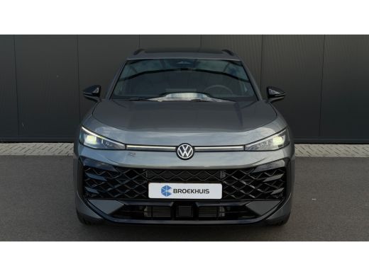 Volkswagen T-Roc 1.5 eTsi R-Line First Edition DSG | Panorama Dak | Camera | Apple Carplay | ActivLease financial lease