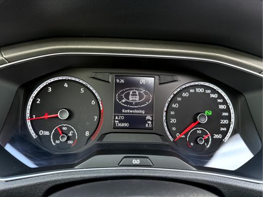 Volkswagen T-Roc 1.5 TSI Style Business Panoramadak, Stoelverwarming, App Connect ActivLease financial lease