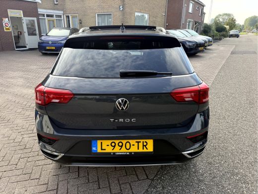 Volkswagen T-Roc 1.5 TSI Style Business Panoramadak, Stoelverwarming, App Connect ActivLease financial lease