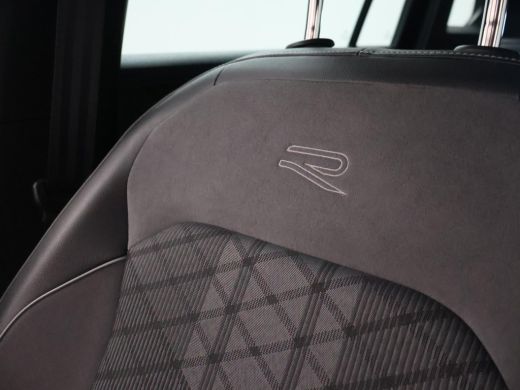Volkswagen Tiguan 1.5 TSI R-LINE + VIRTUAL COCKPIT | ADAPTIVE CRUISE | 19 INCH ActivLease financial lease