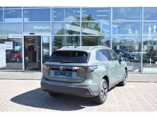 Volkswagen Tiguan Life Edition - eHybrid | 'App-Connect' draadloze smartphone integratie | Achteruitrijcamera (Rear... ActivLease financial lease