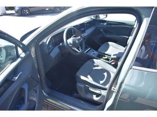 Volkswagen Tiguan Life Edition - eHybrid | 'App-Connect' draadloze smartphone integratie | Achteruitrijcamera (Rear... ActivLease financial lease