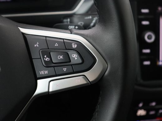Volkswagen Tiguan | Panoramadak | Adaptive cruise | Stuur/stoel verwarming | Stoelmassage | Camera | Park assist | ... ActivLease financial lease
