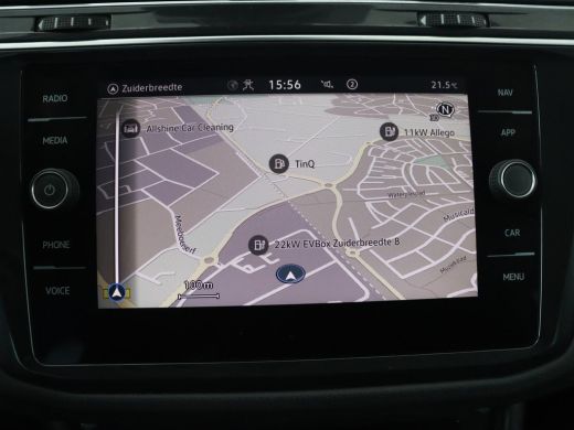 Volkswagen Tiguan | Panoramadak | Adaptive cruise | Stuur/stoel verwarming | Stoelmassage | Camera | Park assist | ... ActivLease financial lease