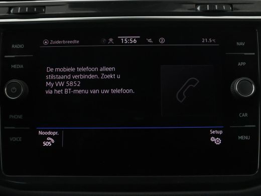 Volkswagen Tiguan | Panoramadak | Adaptive cruise | Stuur/stoel verwarming | Stoelmassage | Camera | Park assist | ... ActivLease financial lease